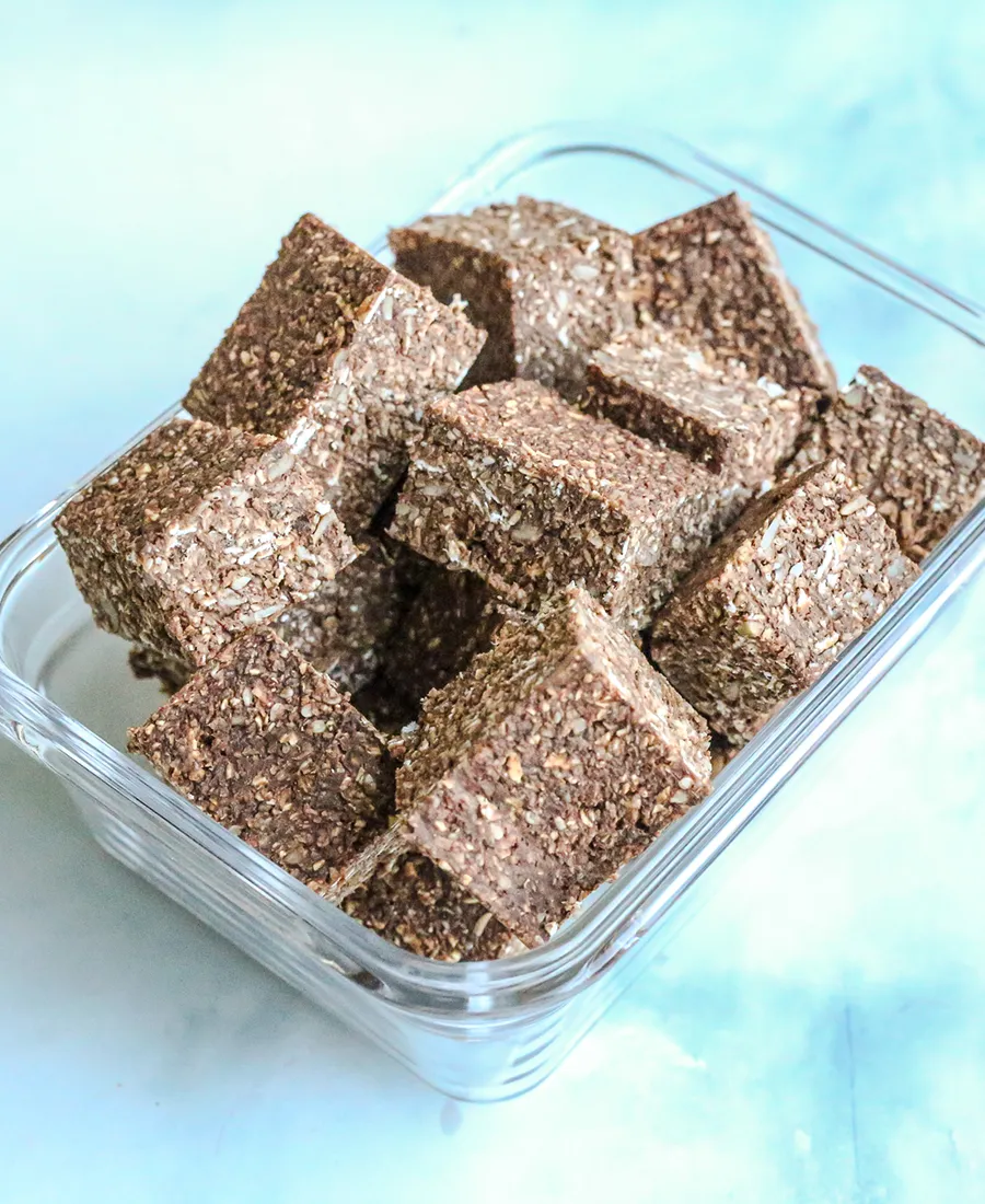 Nut free chocolate muesli bars - lunchbox friendly - Brown Paper